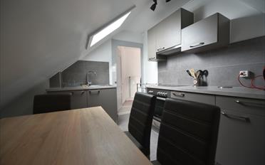 Furnished flat 2 rooms - image - 5