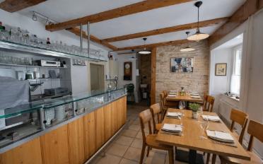 Bifamiliar house - image - 9