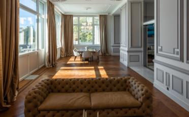 Furnished flat 5 rooms - image - 3