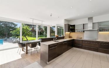 Maison 11 pièces - image - 3