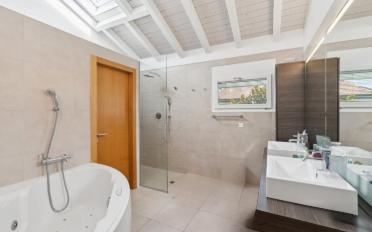 Maison 11 pièces - image - 6