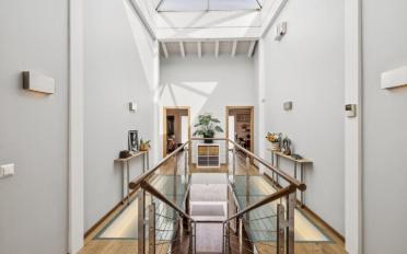 Single house 12 rooms - image - 4
