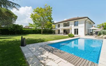 Single house 12 rooms - image - 10