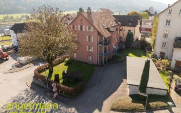 Appartement 8.5 pièces - image - 2