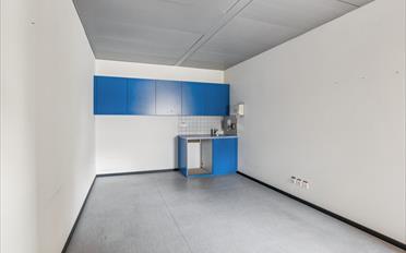 Office - image - 9