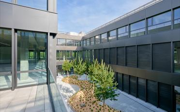 Office - image - 12