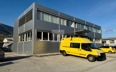 Mixed use property 1 room - image - 9