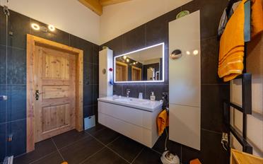Chalet 5.5 pièces - image - 17