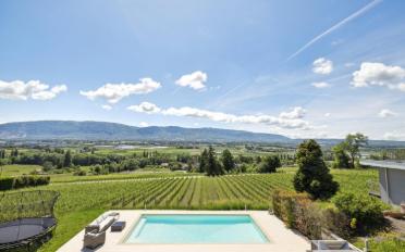 Villa 9.5 Zimmer - image - 1