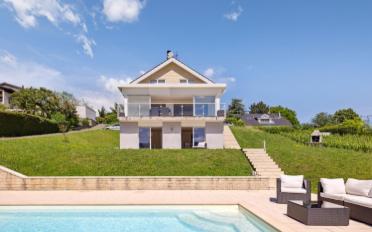 Villa 9.5 Zimmer - image - 3