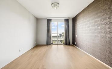 Apartment 6 rooms - image - 9