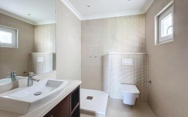 Single house 7 rooms - image - 8