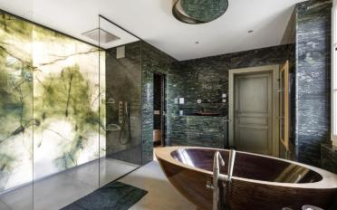 Single house 20 rooms - image - 8