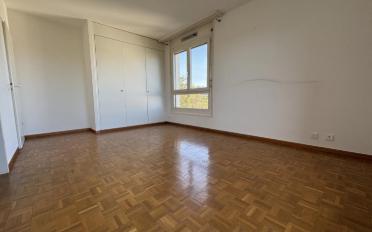 Apartment 6 rooms - image - 3