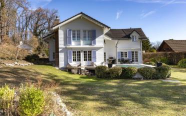 Single house 8.5 rooms - image - 1