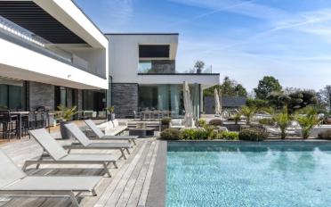 Single house 17 rooms - image - 1