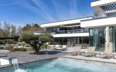 Single house 17 rooms - image - 2