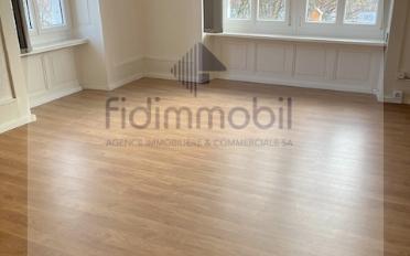 Apartment 4 rooms - image - 1