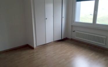 Apartment 4 rooms - image - 3