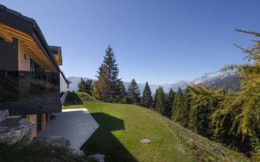 Chalet 5.5 pièces - image - 1