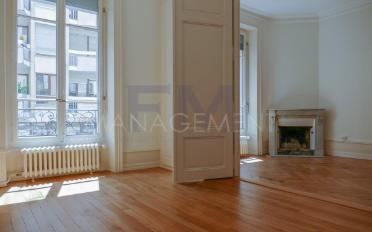 Apartment 4 rooms - image - 1