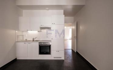 Apartment 4 rooms - image - 11