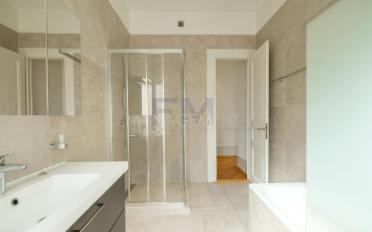 Apartment 4 rooms - image - 11