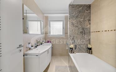 Maison 9 pièces - image - 10