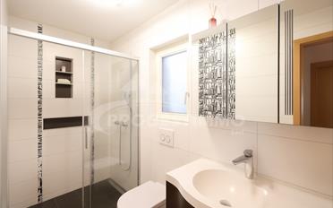 Maison 8 pièces - image - 2
