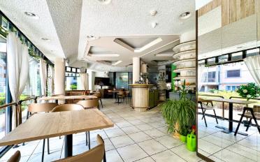 Café - image - 2
