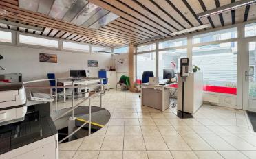 Commercial - image - 2