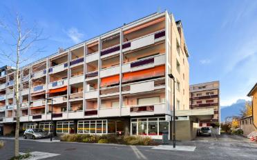 Commercial - image - 12