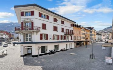 Commercial - image - 1