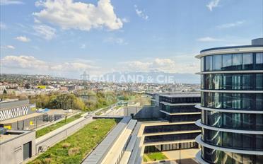 Office - image - 9