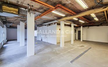 Shop - image - 2