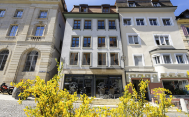 Mixed use property - image - 1