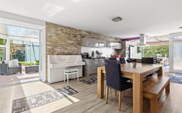 Maison contiguë 7 pièces - image - 9