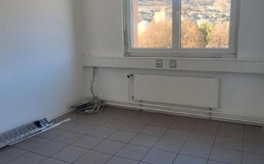 Office - image - 6