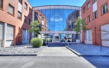 Office - image - 1