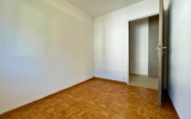 Apartment 4 rooms - image - 11