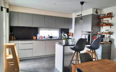 Apartment 4 rooms - image - 2