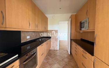 Apartment 5 rooms - image - 3