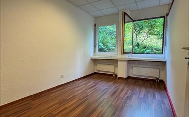 Office - image - 7