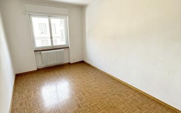 Apartment 4 rooms - image - 4