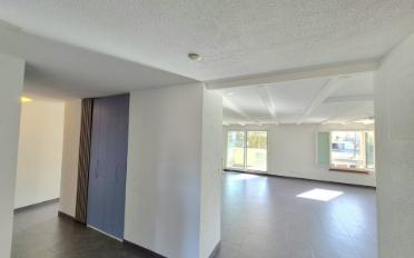 Apartment 5 rooms - image - 2