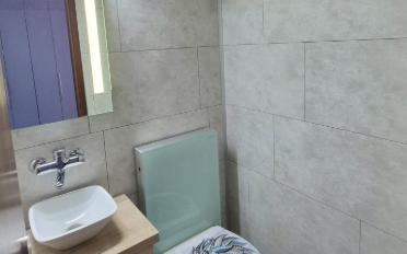 Apartment 5 rooms - image - 8