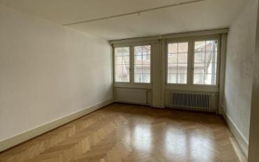 Apartment 4 rooms - image - 3