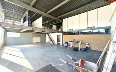 Commercial - image - 3