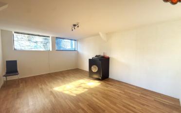 Commercial - image - 10