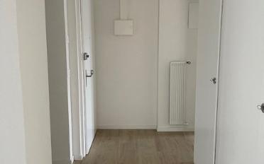 Apartment 4 rooms - image - 8